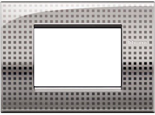 Рамка прямоугольная Legrand BTicino LivingLight 3 мод Сеть  картинка